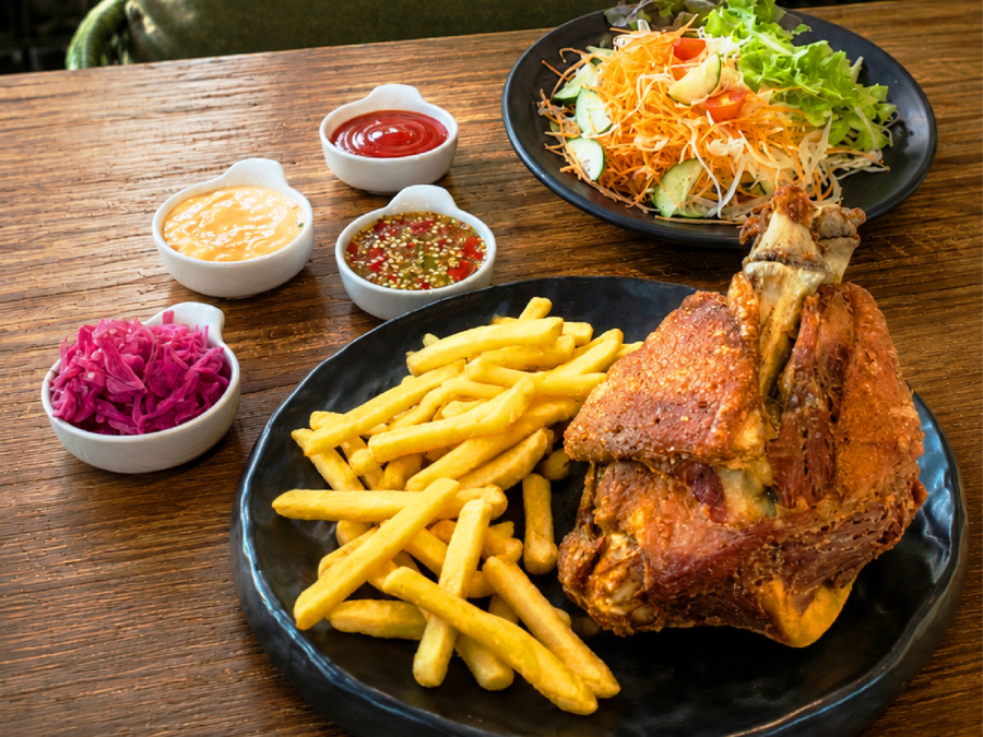 เซ็ตขาหมู Arden ร้านอาหาร 304